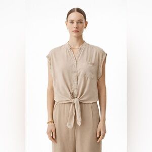 Minimalist Italian viscose blouse in soft greige tone